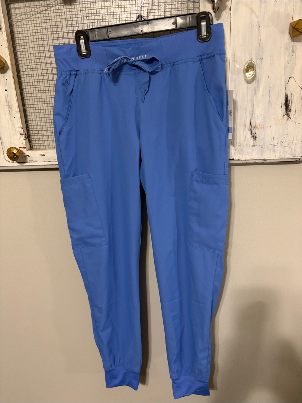 Drawstring Cargo Jogger Scrub Pants in Periwinkle Blue